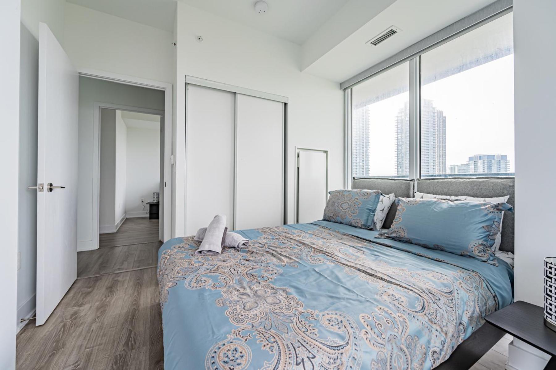 Luxury Properties Close To Rogers Center In Toronto Downtown Core Exterior photo
